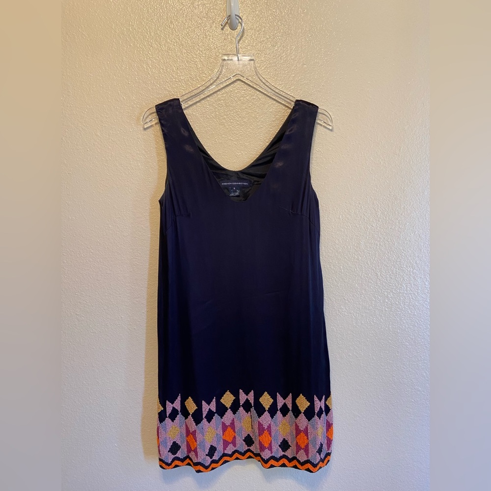 French Connection Black, Beaded, V-neck, Sleeveless Dress Sz 6